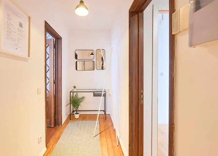 Kwatera prywatna Sunny With Private Balcony *