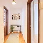 Homestay Sunny With Private Balcony *